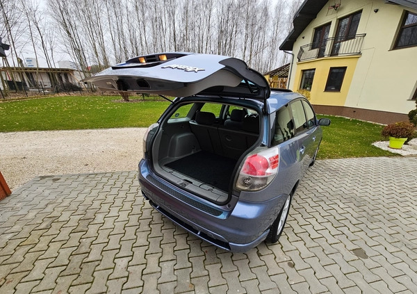 Toyota Matrix cena 14900 przebieg: 100000, rok produkcji 2005 z Rydułtowy małe 79